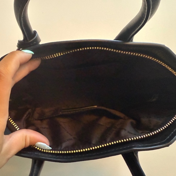 Black Small MK Purse - Picture 1 of 4